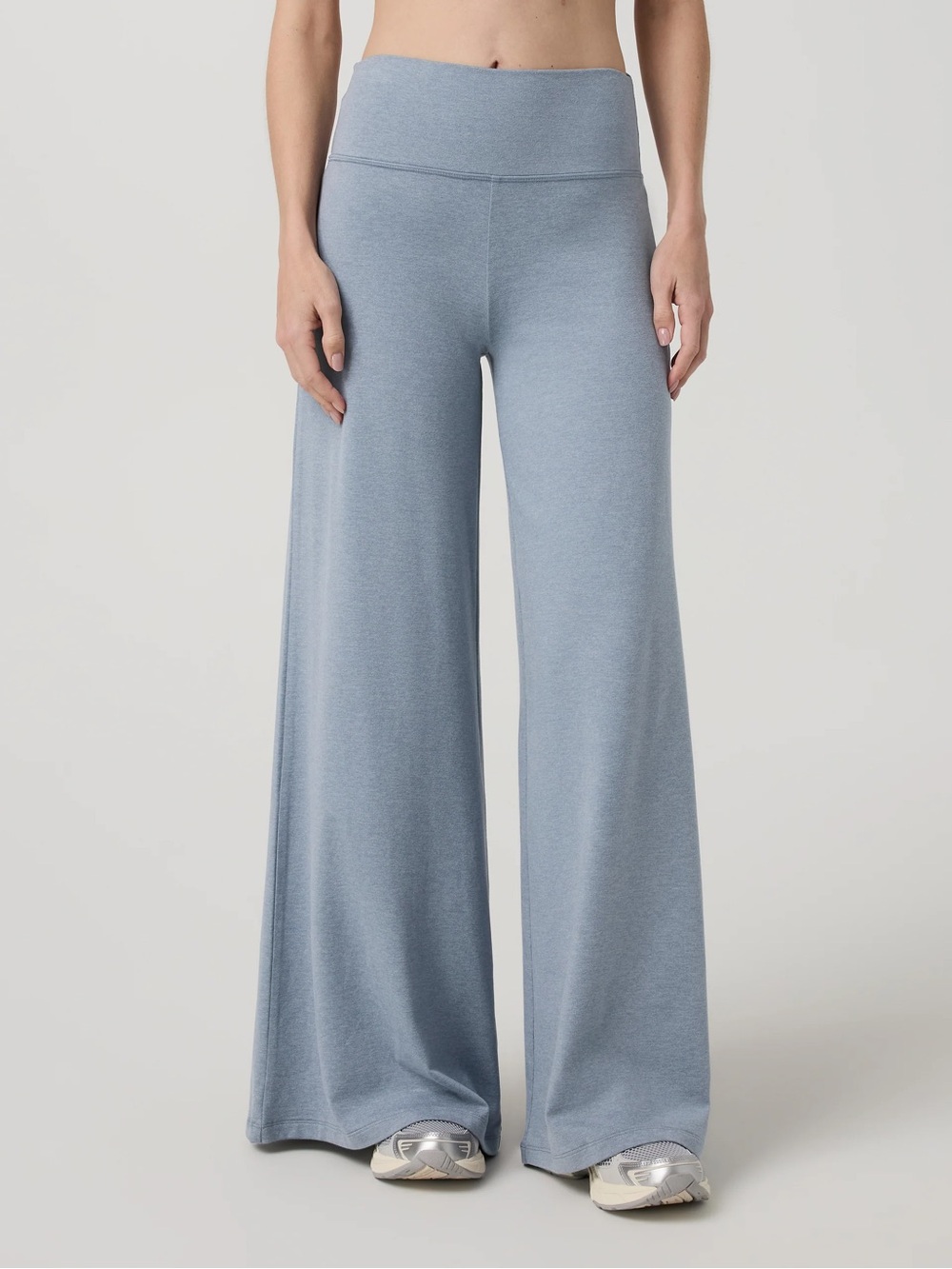 Vuori High-Rise Wide Leg Pants in Dusty Blue